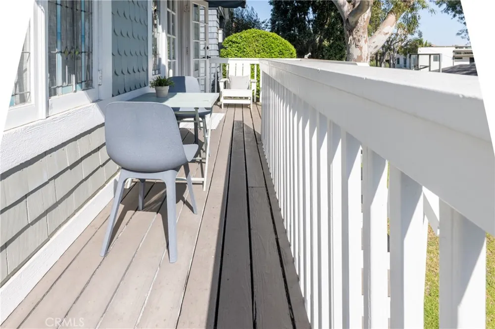 747 31st Street Manhattan Beach, CA 90266