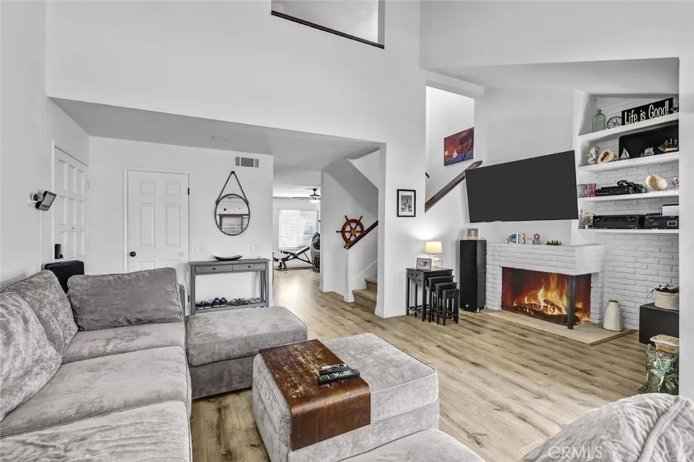 26626 El Toboso Mission Viejo, CA 92691