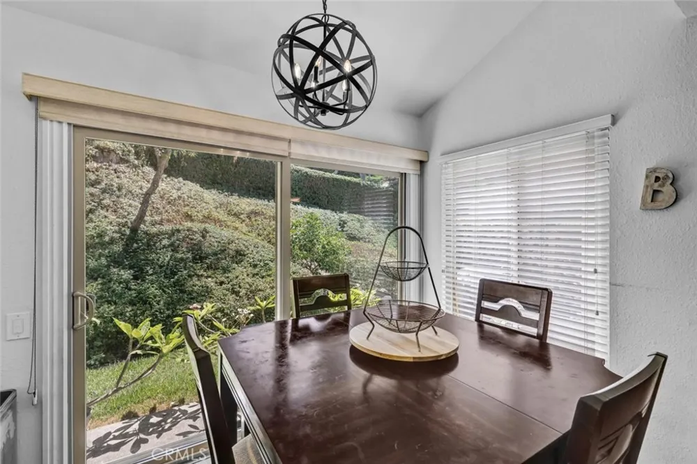 26626 El Toboso Mission Viejo, CA 92691
