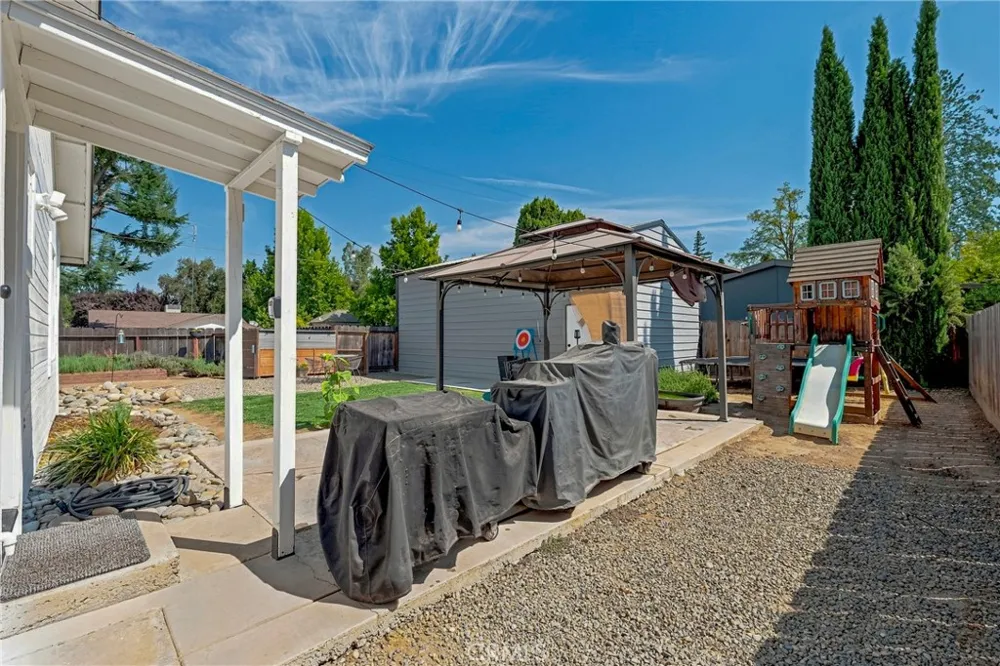 15994 3rd Street Snelling, CA 95369