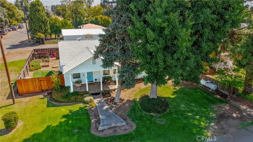 15994 3rd Street Snelling, CA 95369