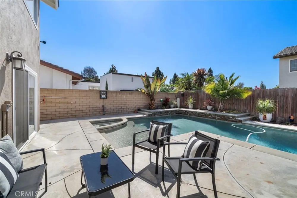 9972 Aster Circle Fountain Valley, CA 92708