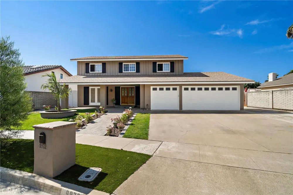 9972 Aster Circle Fountain Valley, CA 92708