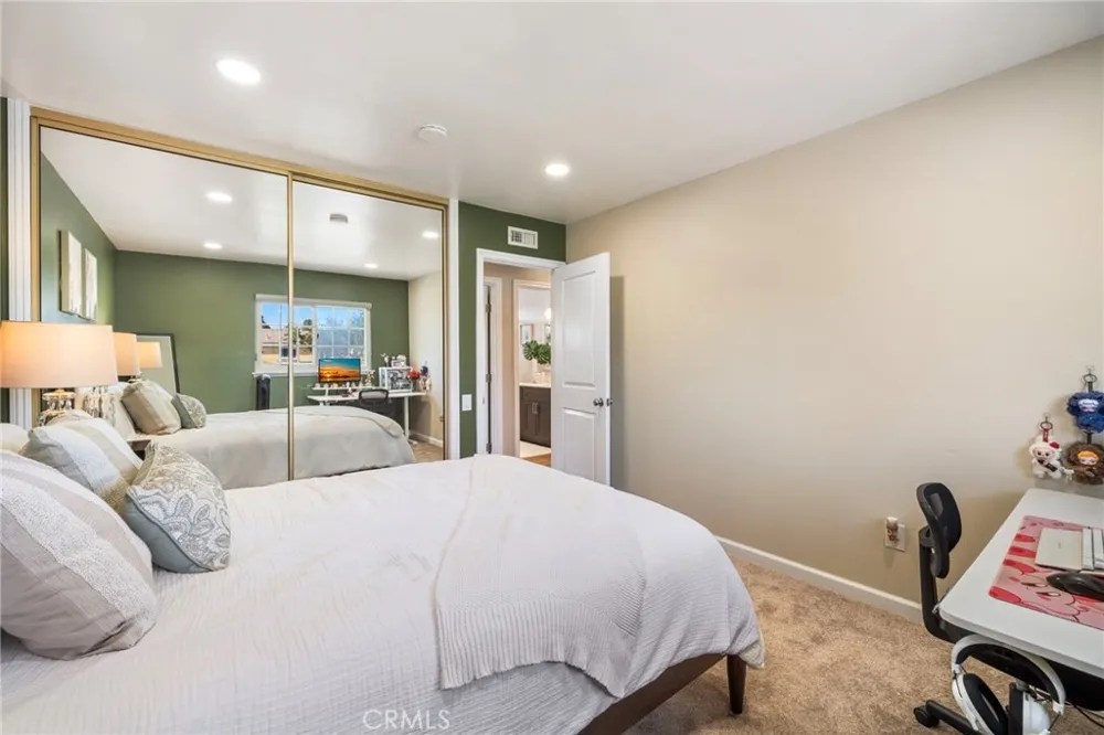 9972 Aster Circle Fountain Valley, CA 92708