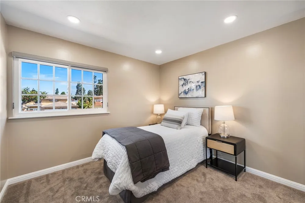 9972 Aster Circle Fountain Valley, CA 92708