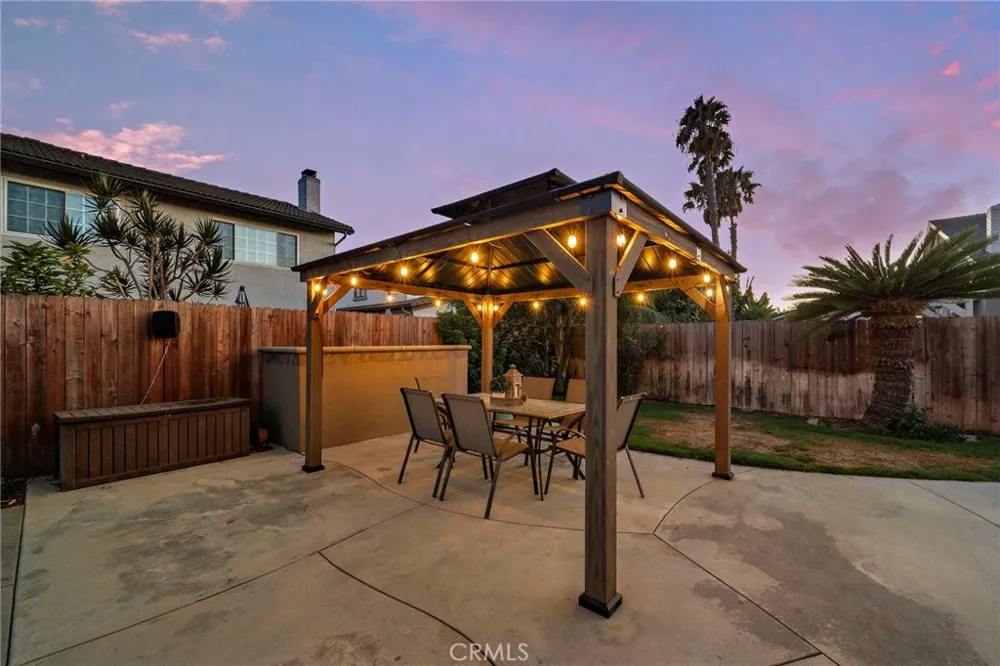 9972 Aster Circle Fountain Valley, CA 92708