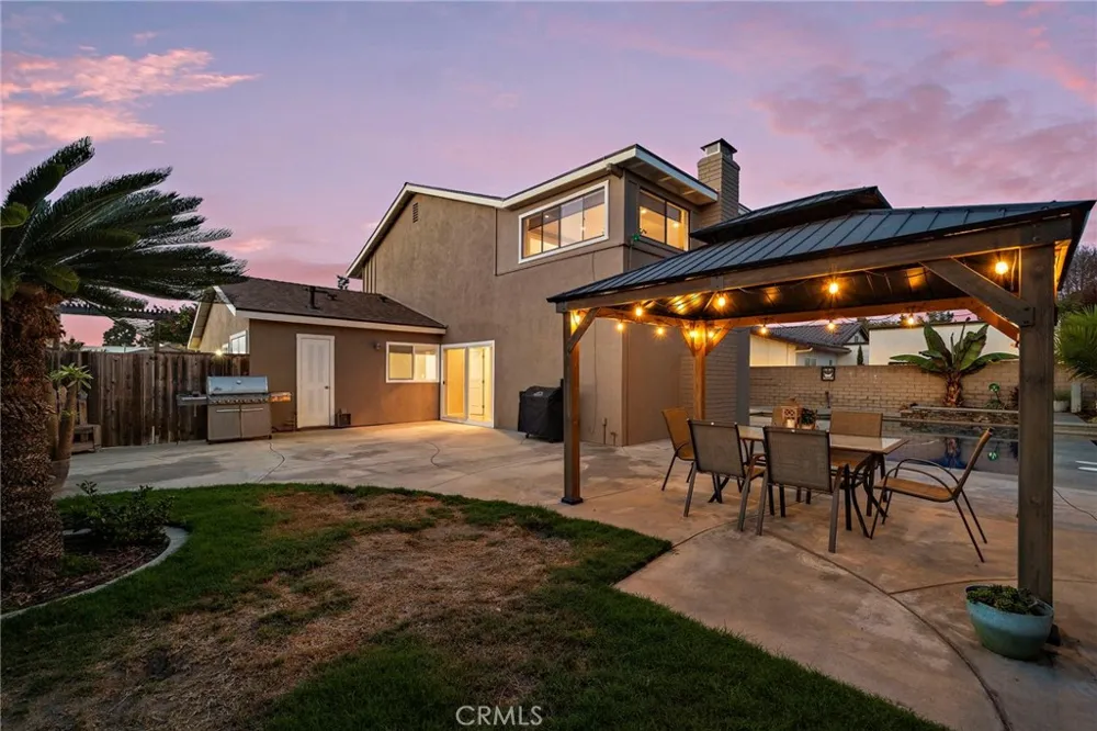 9972 Aster Circle Fountain Valley, CA 92708