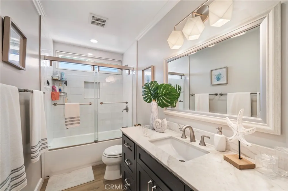 9972 Aster Circle Fountain Valley, CA 92708