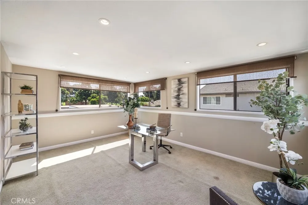 9972 Aster Circle Fountain Valley, CA 92708