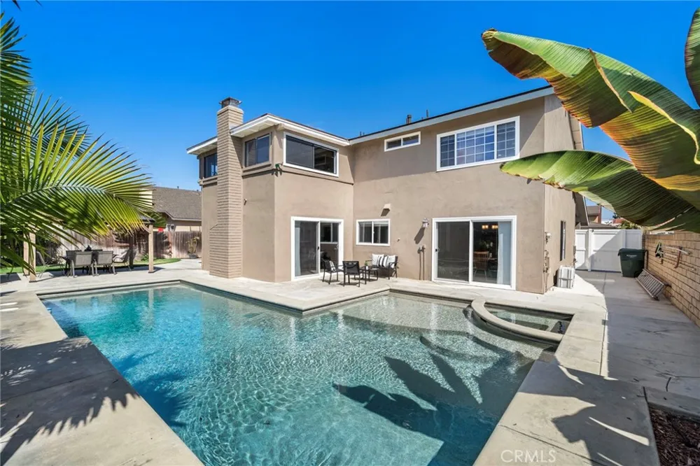 9972 Aster Circle Fountain Valley, CA 92708