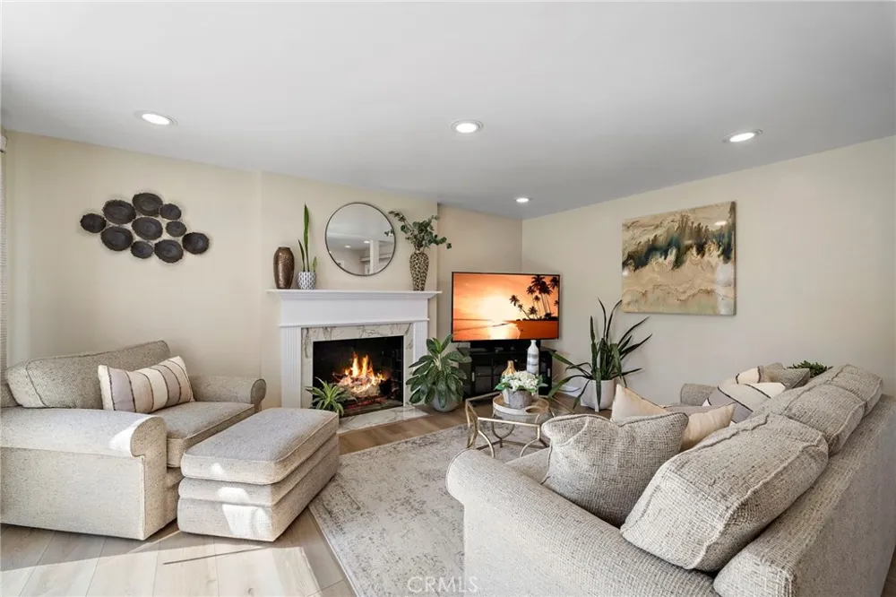 9972 Aster Circle Fountain Valley, CA 92708