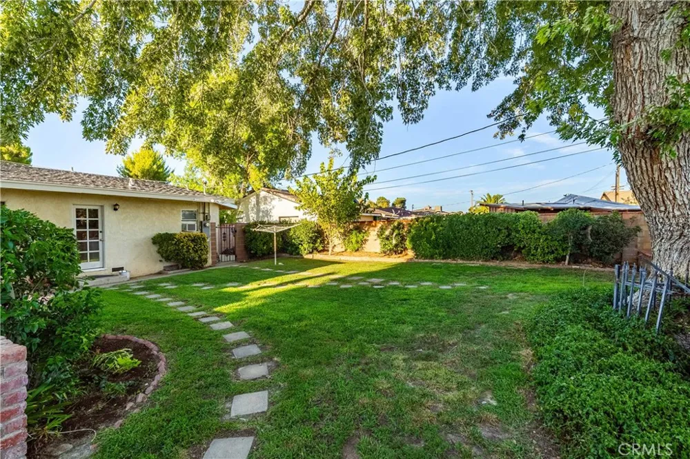 1734 W Lancaster Boulevard Lancaster, CA 93534