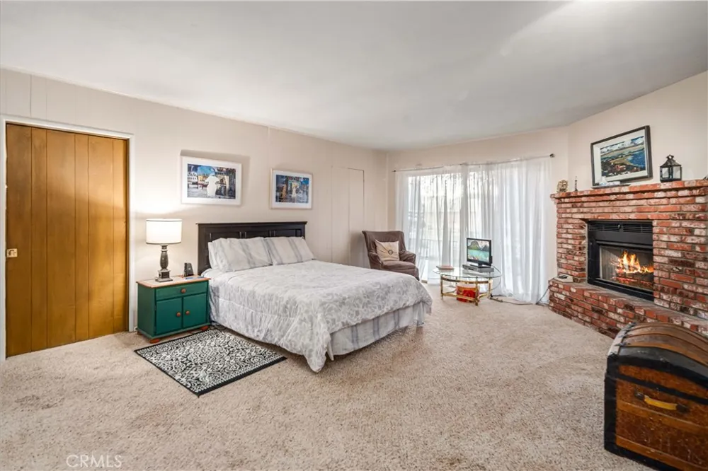 1734 W Lancaster Boulevard Lancaster, CA 93534