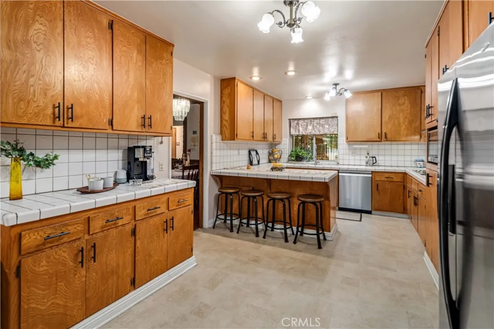 1734 W Lancaster Boulevard Lancaster, CA 93534
