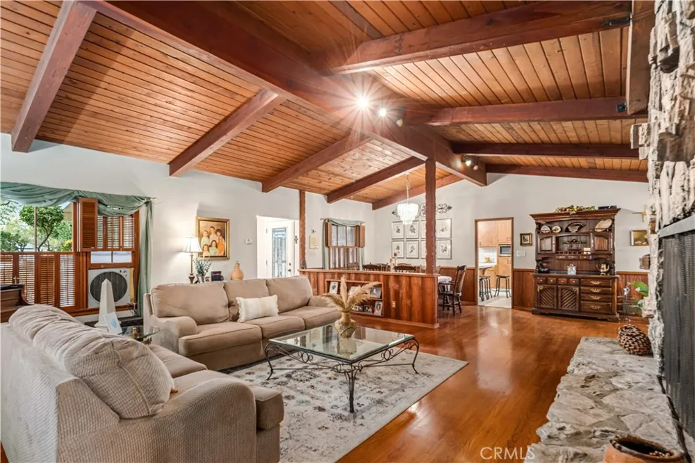 1734 W Lancaster Boulevard Lancaster, CA 93534