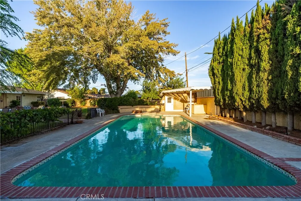 1734 W Lancaster Boulevard Lancaster, CA 93534