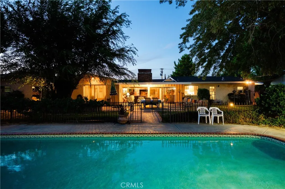 1734 W Lancaster Boulevard Lancaster, CA 93534