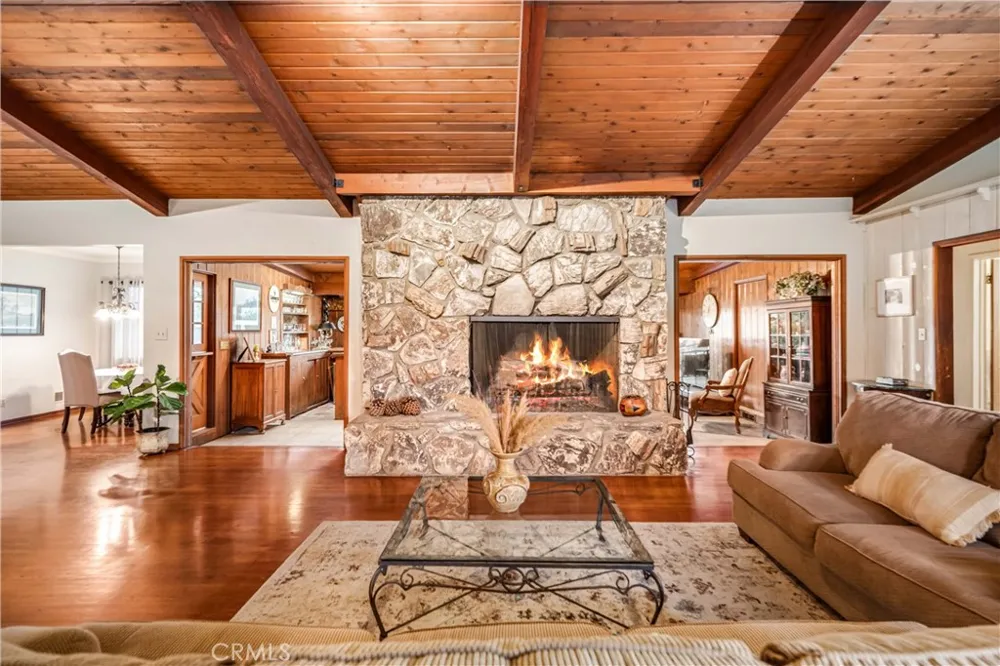 1734 W Lancaster Boulevard Lancaster, CA 93534