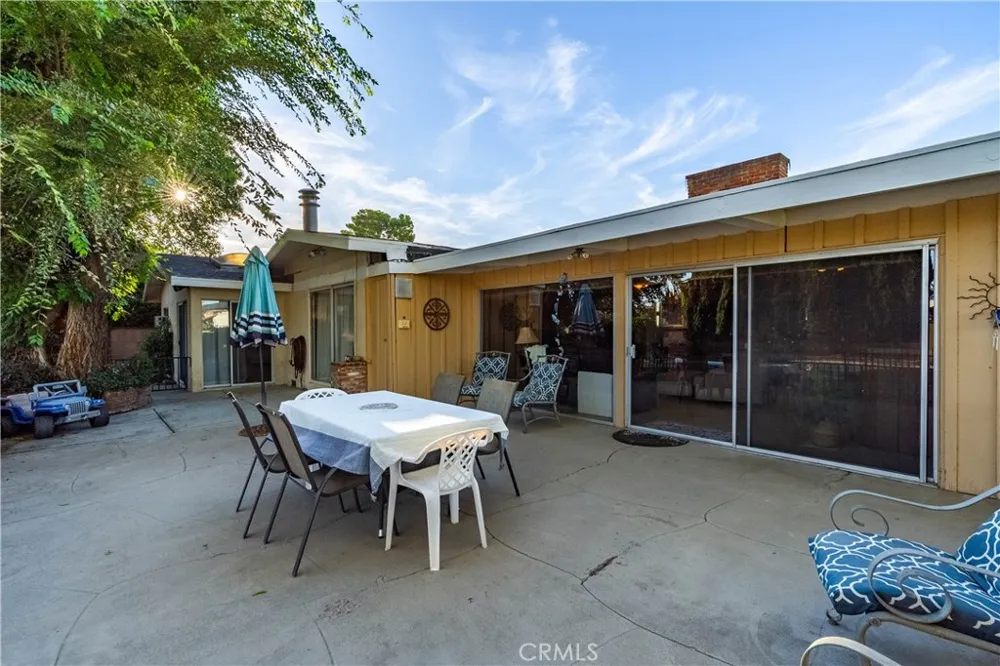 1734 W Lancaster Boulevard Lancaster, CA 93534