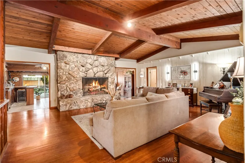 1734 W Lancaster Boulevard Lancaster, CA 93534