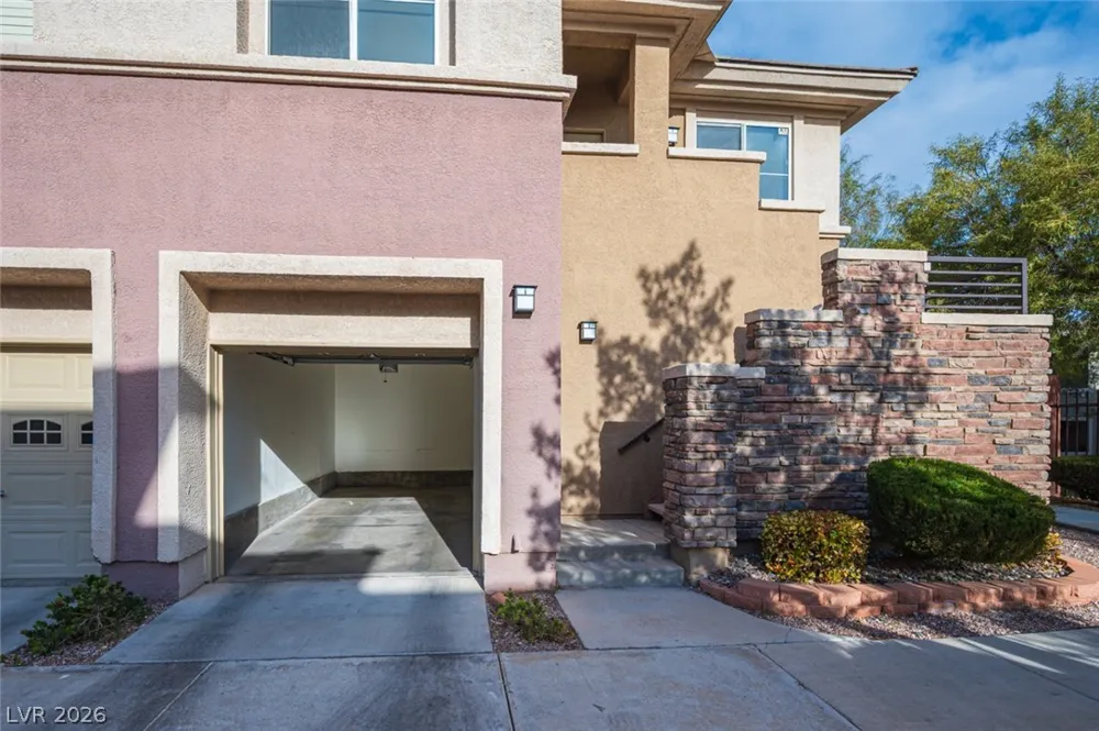 800 Peachy Canyon Circle #103 Las Vegas, NV 89144