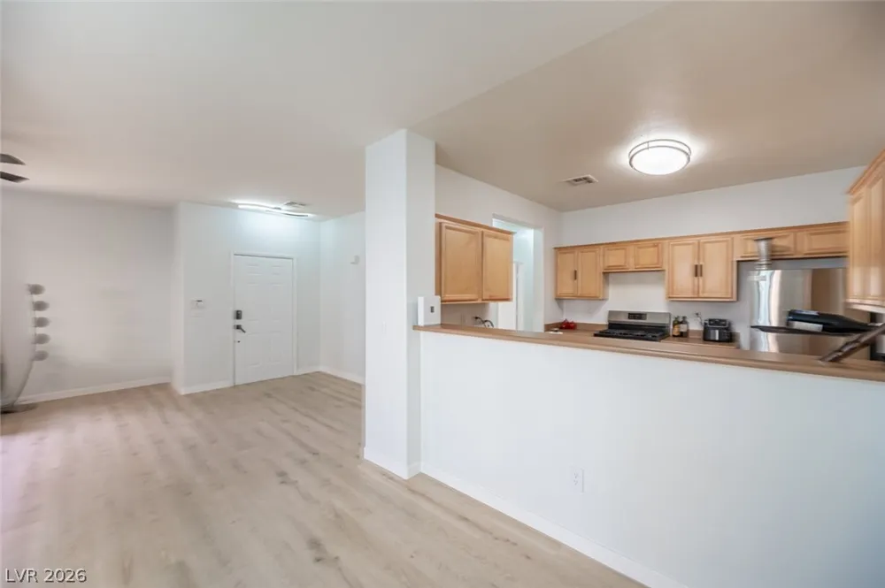 800 Peachy Canyon Circle #103 Las Vegas, NV 89144