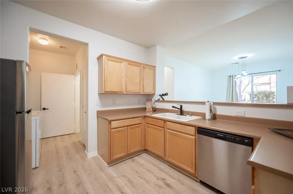 800 Peachy Canyon Circle #103 Las Vegas, NV 89144