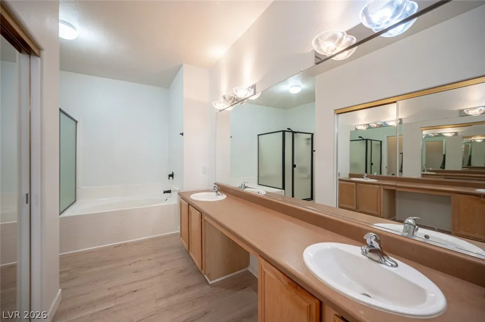800 Peachy Canyon Circle #103 Las Vegas, NV 89144