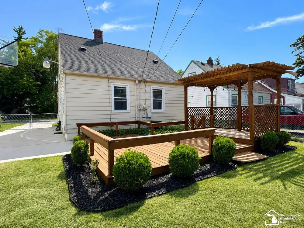 2130 Grindley Park Street Dearborn City, MI 48124