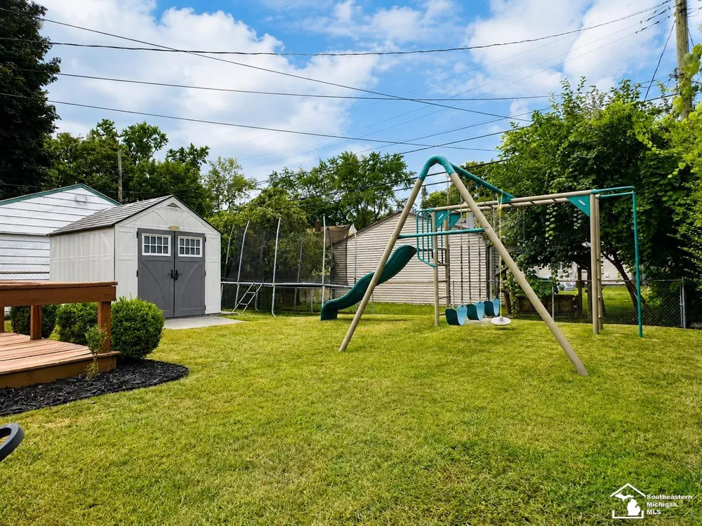 2130 Grindley Park Street Dearborn City, MI 48124