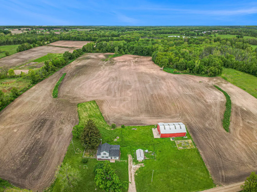 6420 Lamie Highway Vermontville Township, MI 49096
