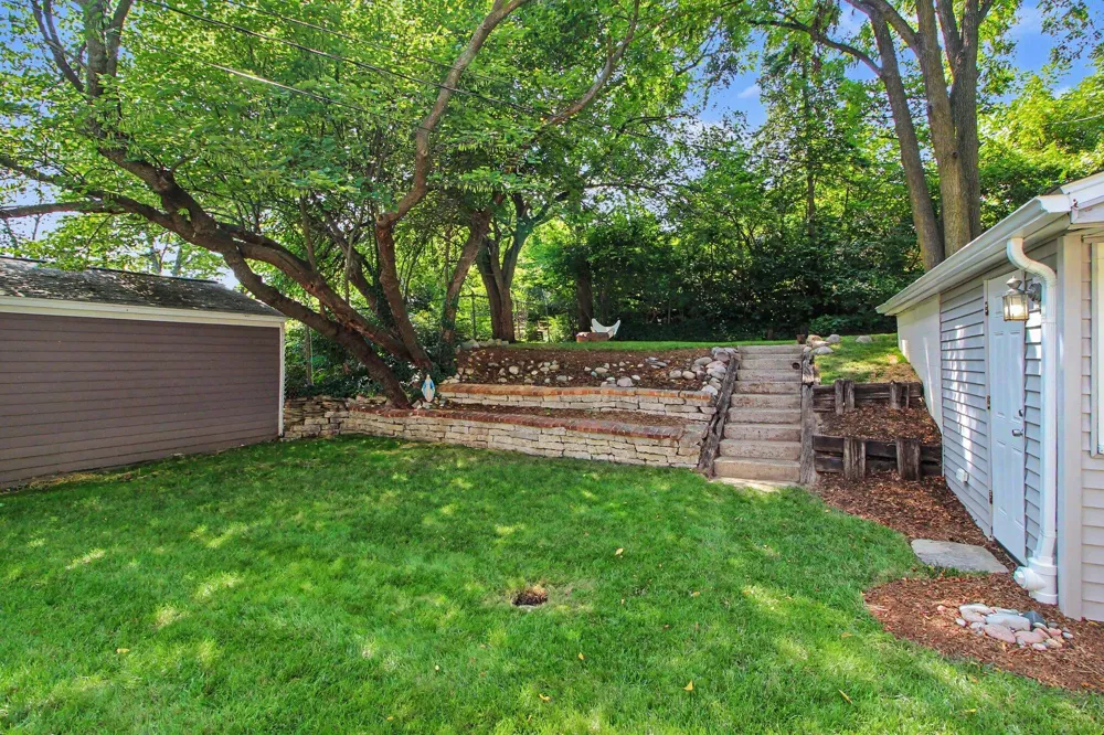 815 Sunrise Court Ann Arbor City, MI 48103