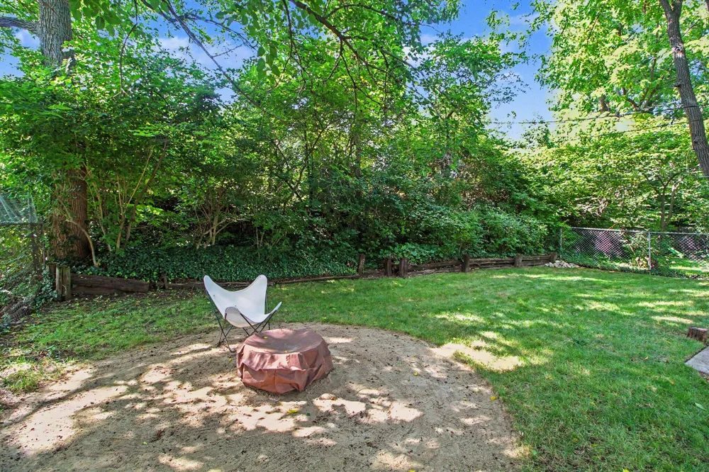 815 Sunrise Court Ann Arbor City, MI 48103