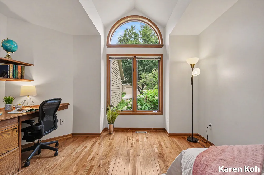 1834 Cross Bend Street NE Grand Rapids City, MI 49505