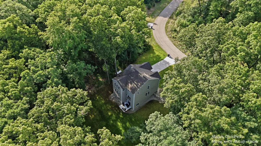 3813 Ryan Woods Circle Valley Township, MI 49010