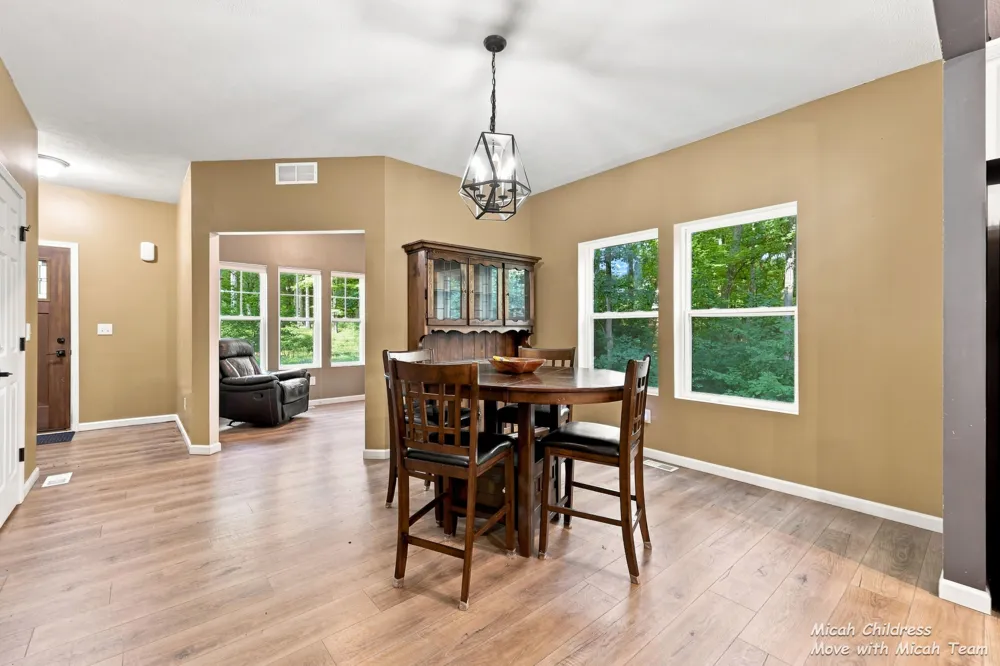 3813 Ryan Woods Circle Valley Township, MI 49010