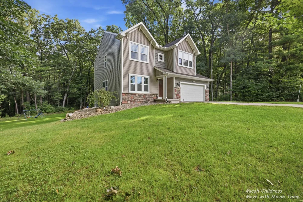 3813 Ryan Woods Circle Valley Township, MI 49010