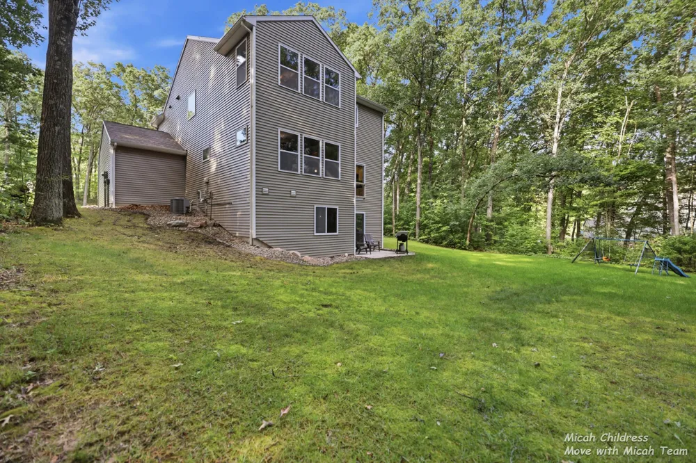 3813 Ryan Woods Circle Valley Township, MI 49010