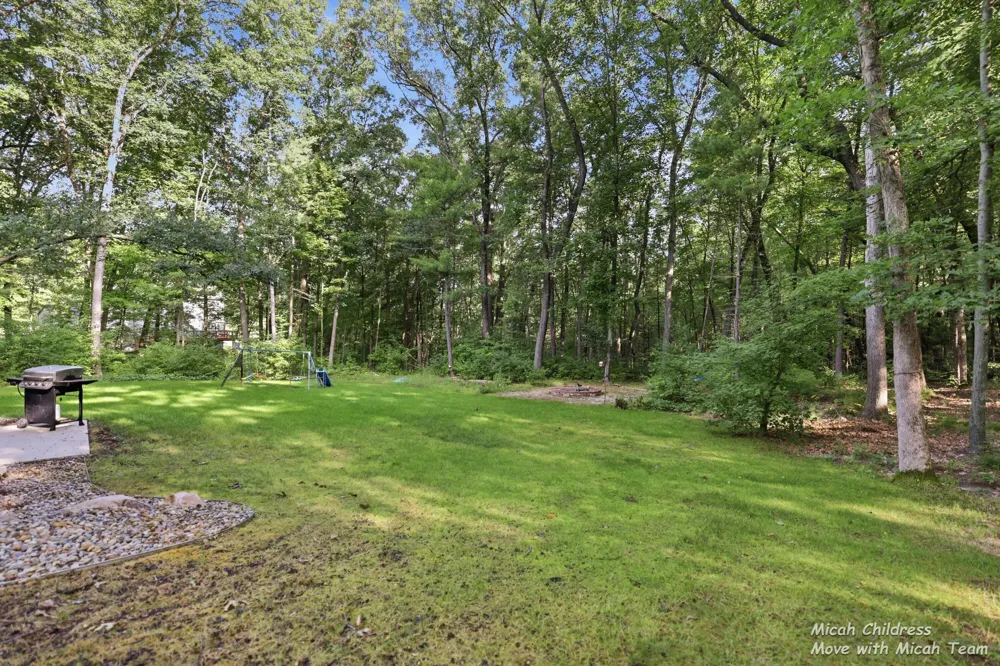 3813 Ryan Woods Circle Valley Township, MI 49010