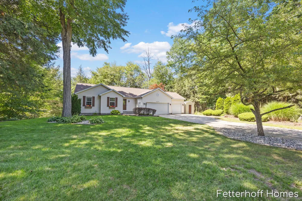 6615 Beech Creek Drive Fruitport Charter Township, MI 49415