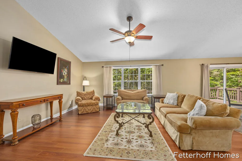 6615 Beech Creek Drive Fruitport Charter Township, MI 49415