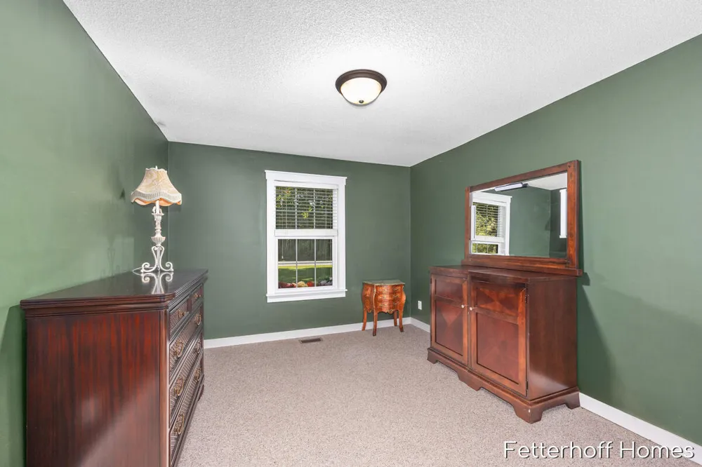 6615 Beech Creek Drive Fruitport Charter Township, MI 49415