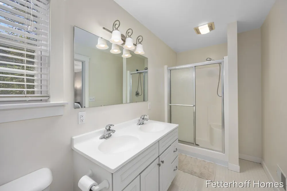 6615 Beech Creek Drive Fruitport Charter Township, MI 49415