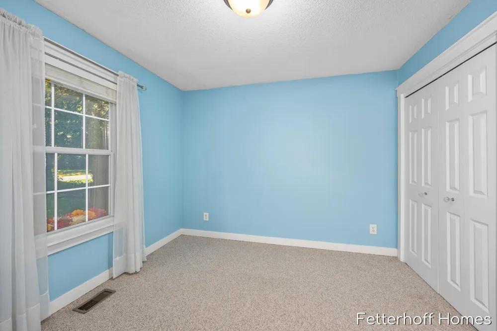 6615 Beech Creek Drive Fruitport Charter Township, MI 49415