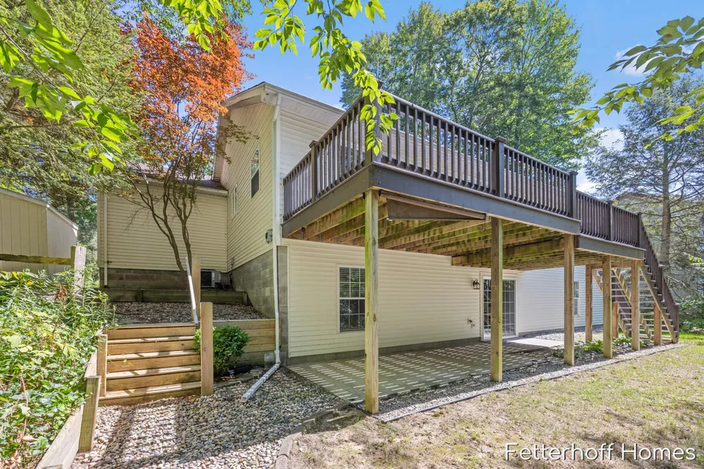 6615 Beech Creek Drive Fruitport Charter Township, MI 49415
