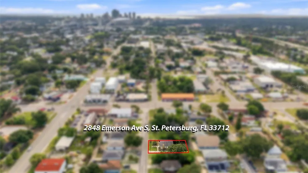 2848 EMERSON AVENUE S St Petersburg, FL 33712