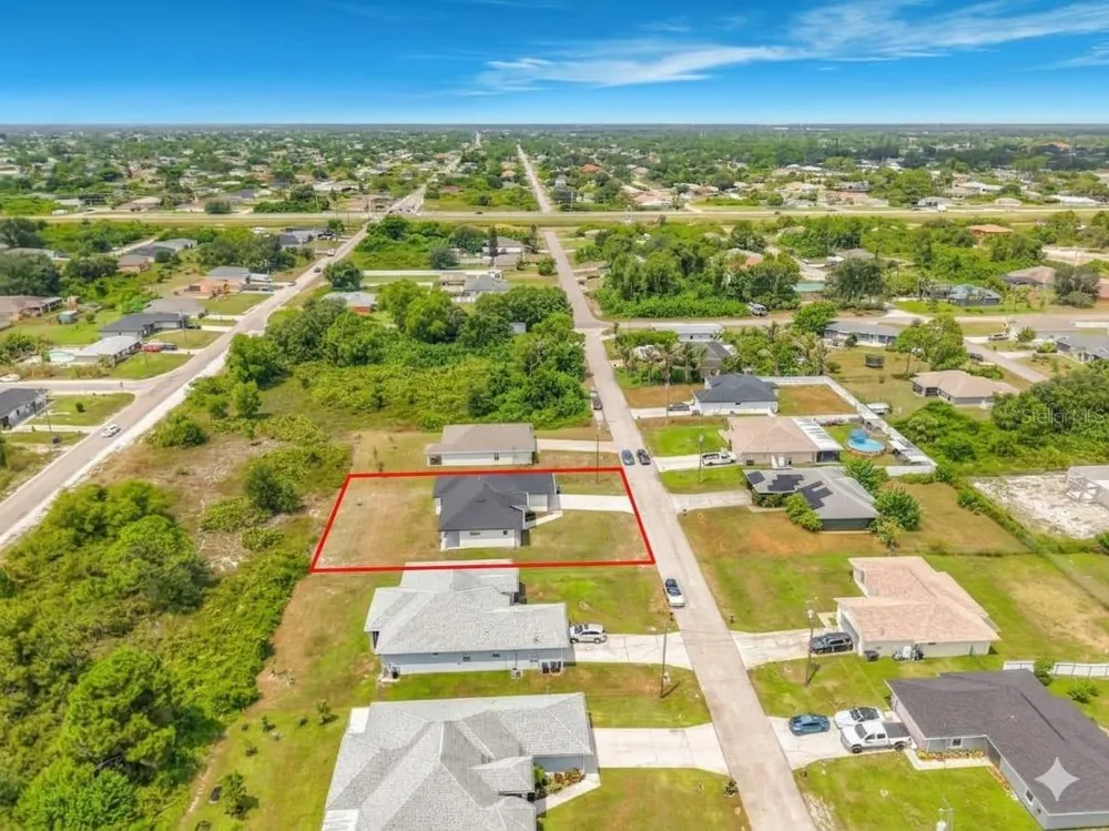 2921 7TH STREET SW Lehigh Acres, FL 33976