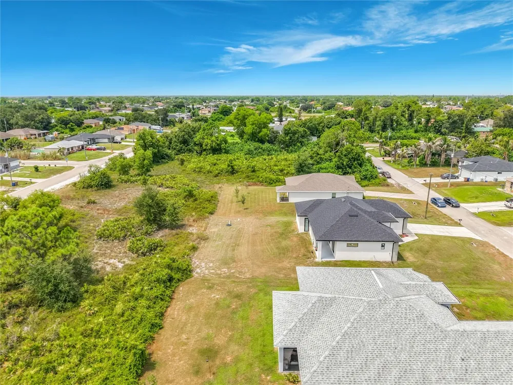 2921 7TH STREET SW Lehigh Acres, FL 33976