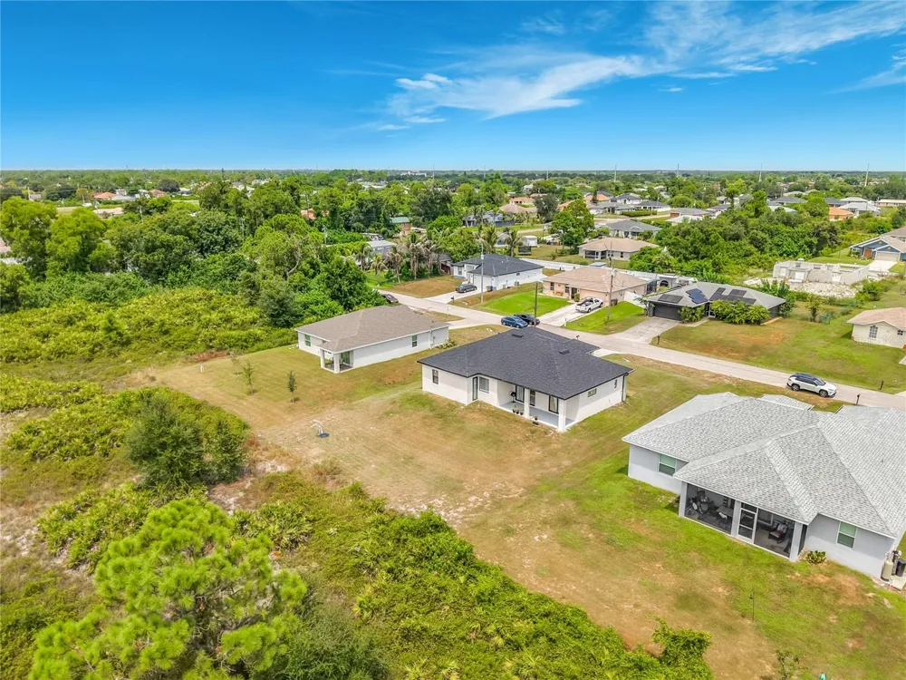 2921 7TH STREET SW Lehigh Acres, FL 33976