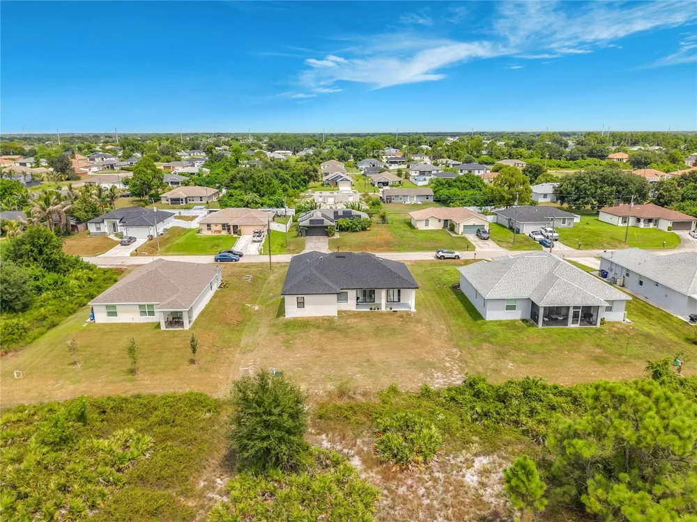 2921 7TH STREET SW Lehigh Acres, FL 33976